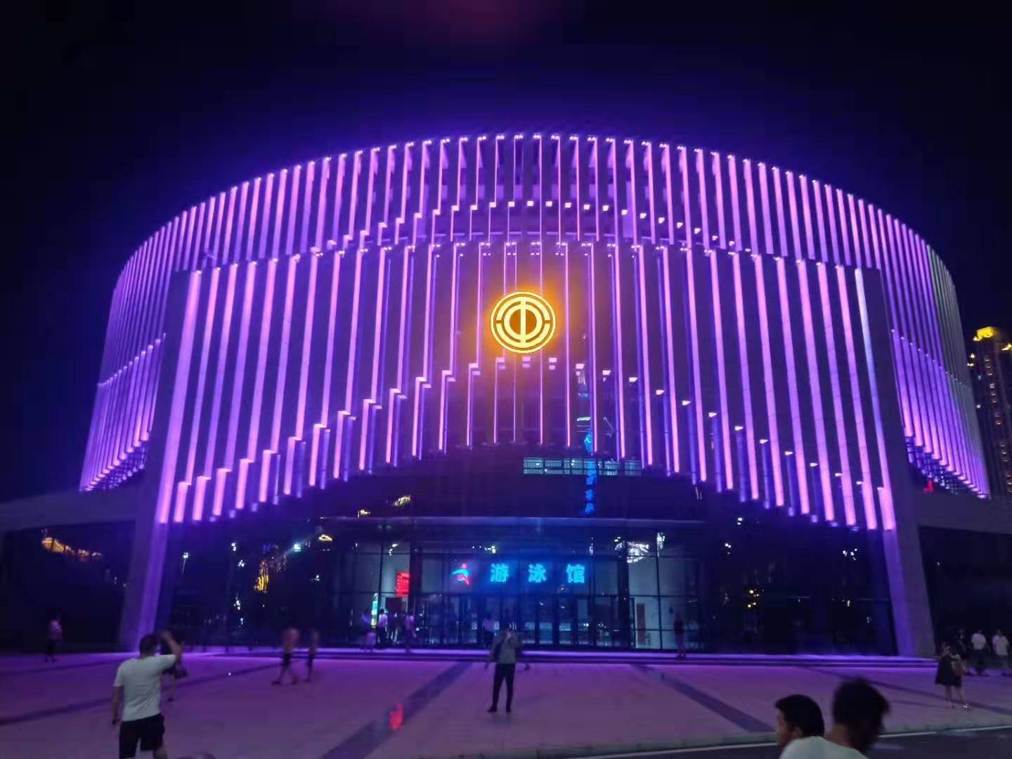 安陽市(shi)職工(gong)文化體(ti)育中心亮化工程(cheng)