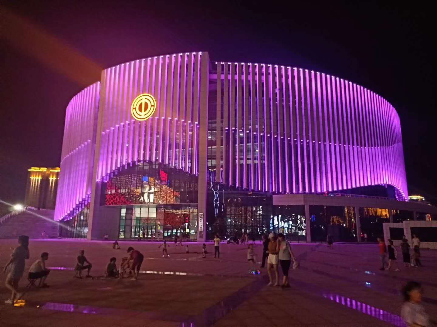 踐行(xing)工匠精(jing)神，我們繼續砥礪前行